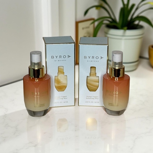 BOGO•NIB•BYROE 🥭 Mango Yogurt Balacing Mist - Picture 1 of 1